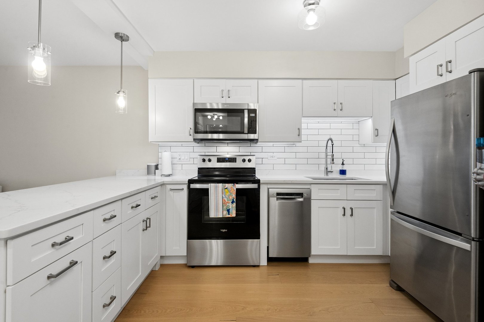 1560 N Sandburg Terrace Unit: 2109J