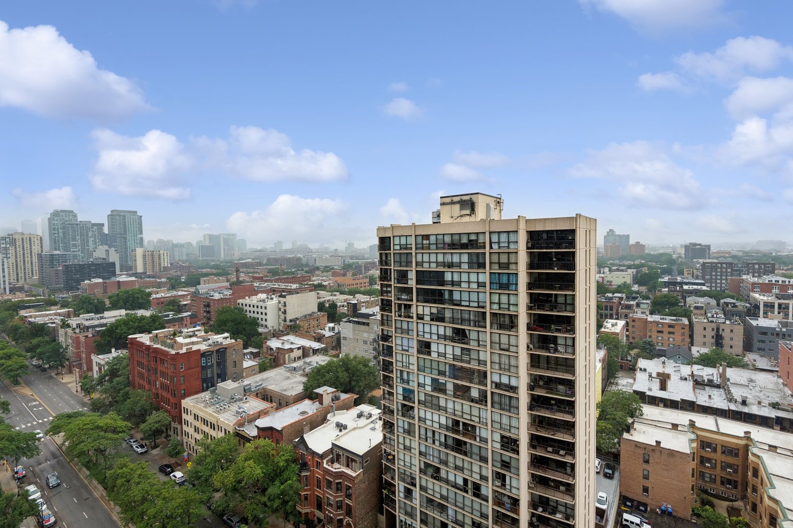 1560 N Sandburg Terrace Unit: 2109J