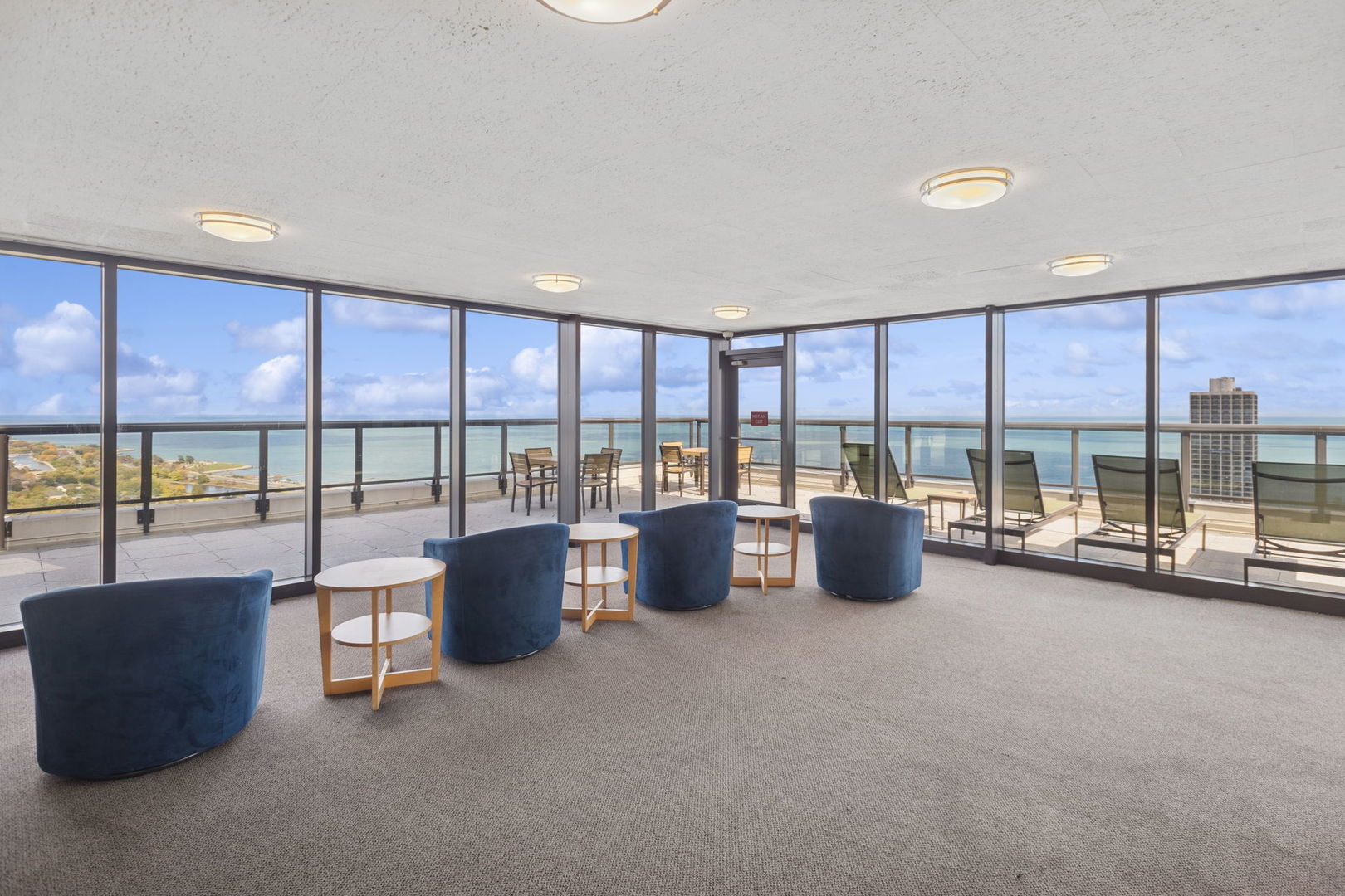 1560 N Sandburg Terrace Unit: 2109J