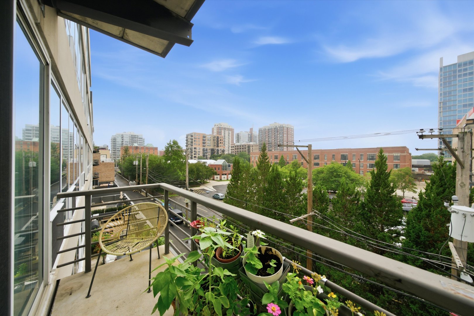 1430 S MICHIGAN Avenue Unit: 409