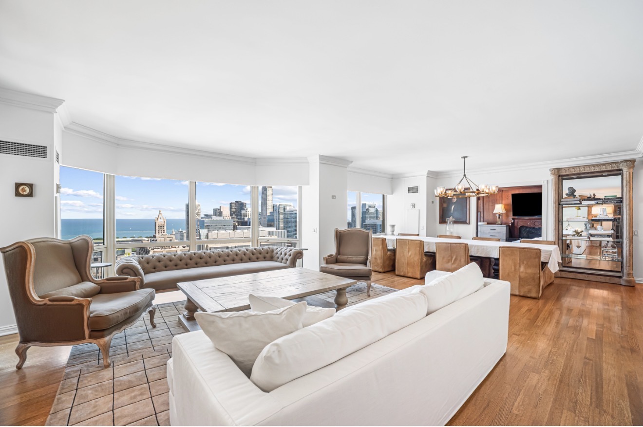 100 E Huron Street Unit: 3504