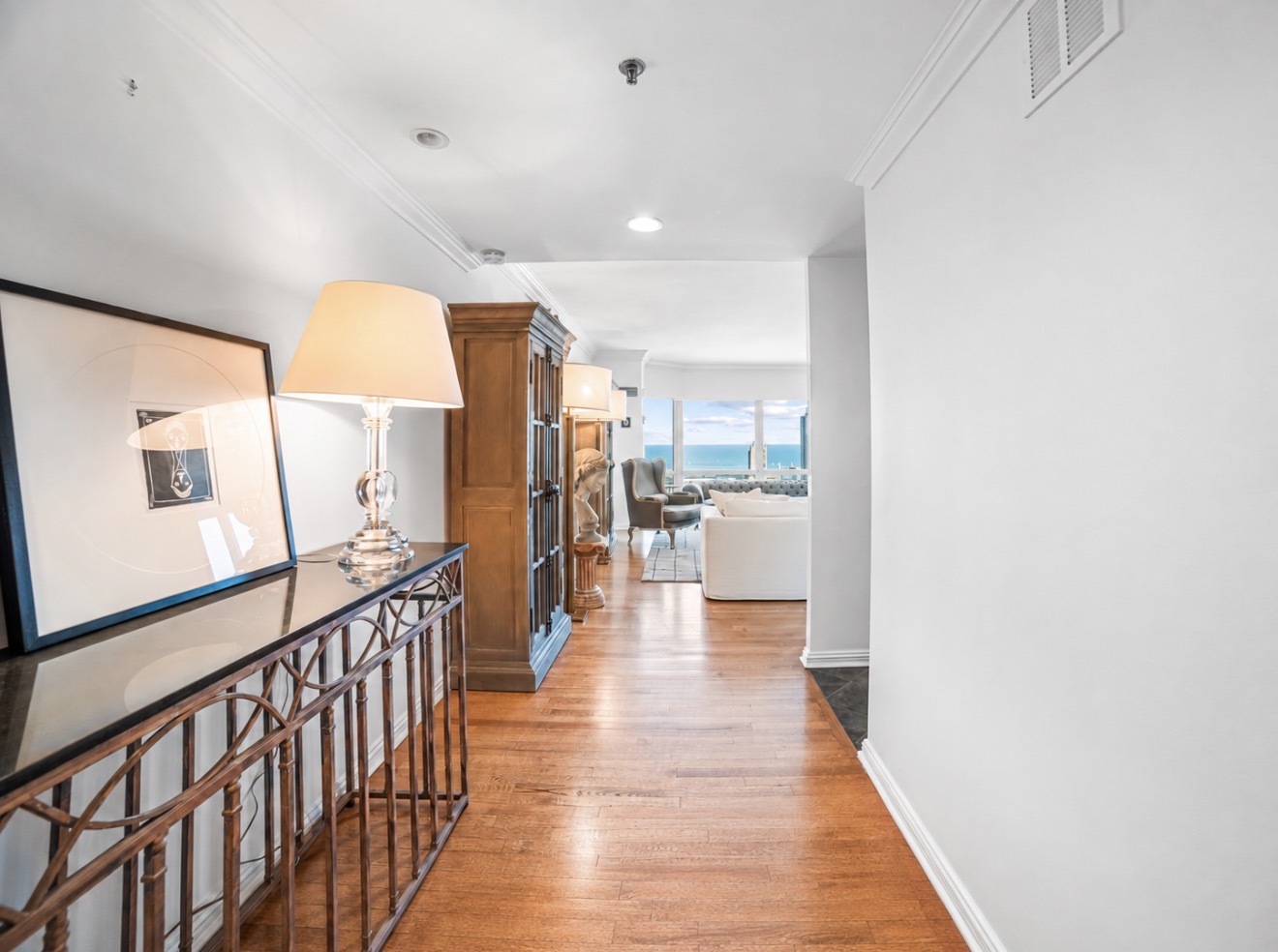 100 E Huron Street Unit: 3504
