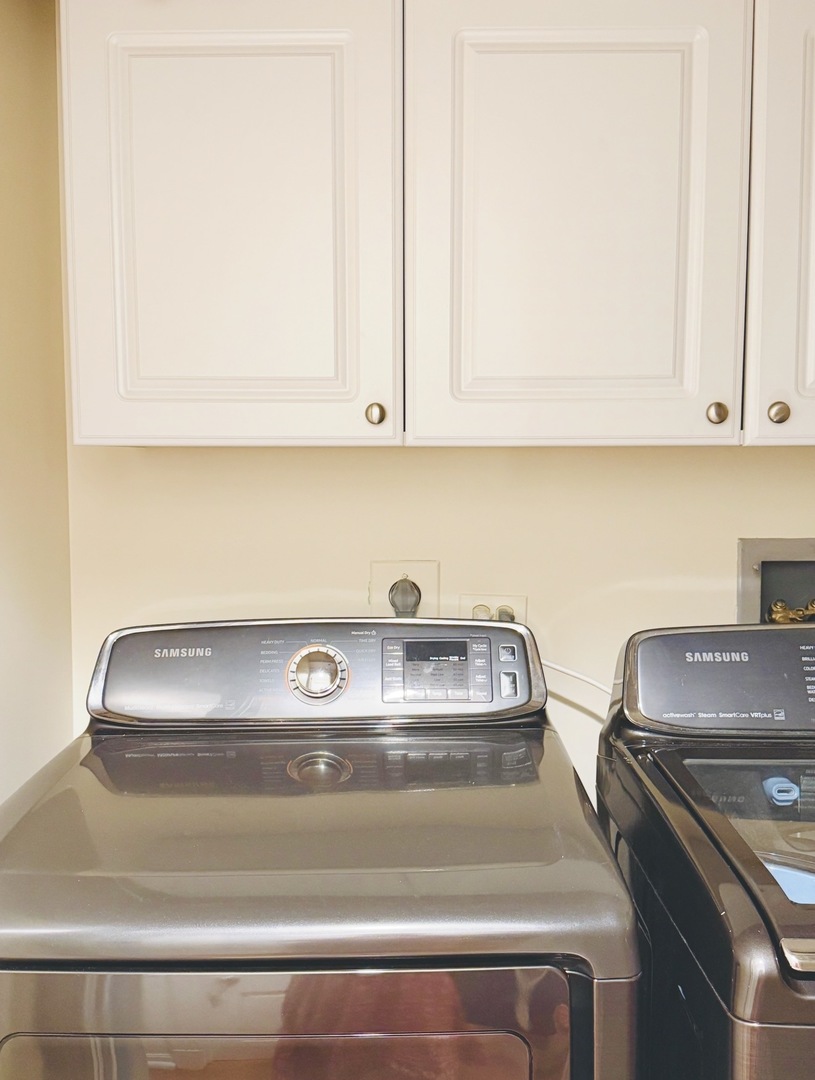 100 E Huron Street Unit: 3504