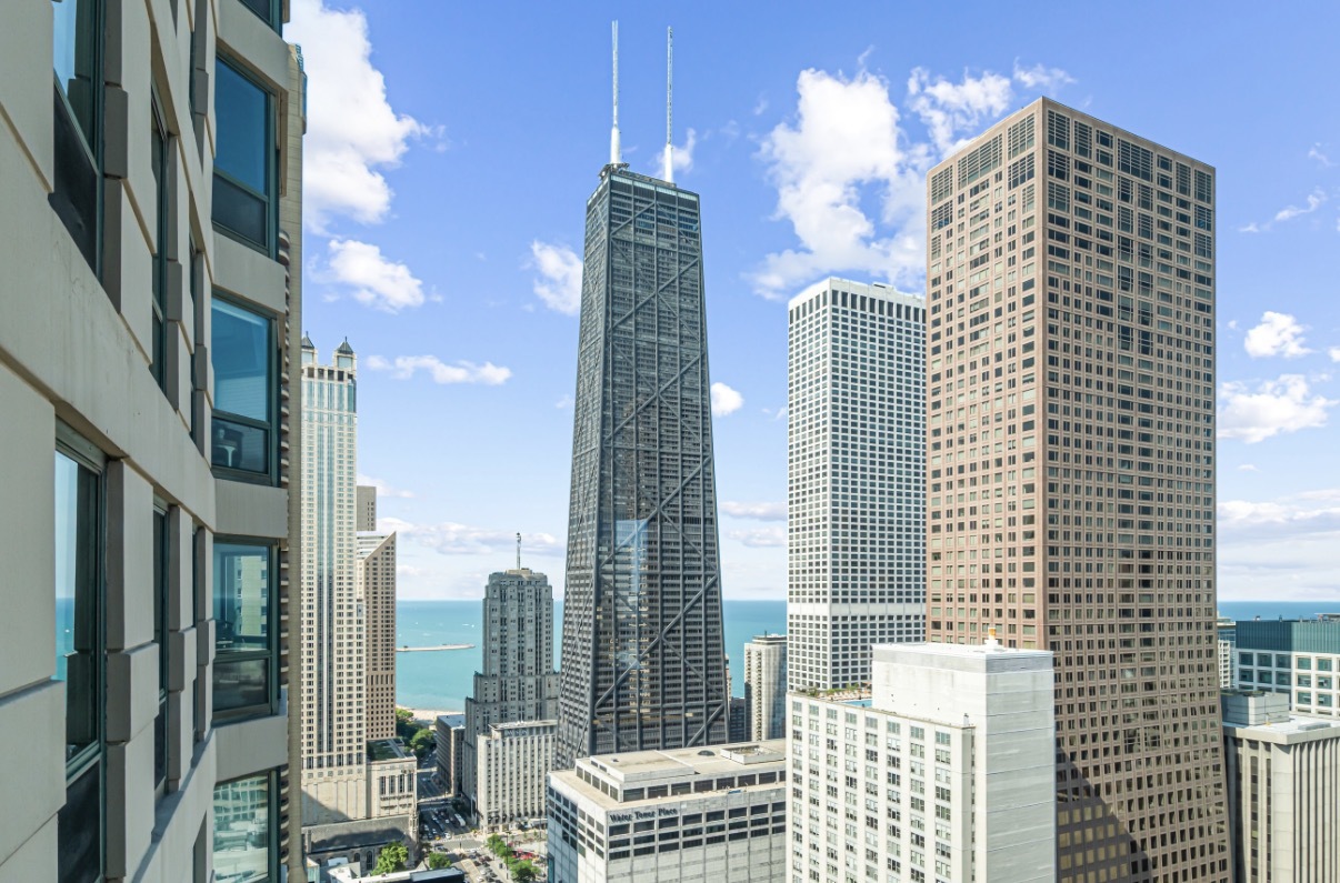100 E Huron Street Unit: 3504