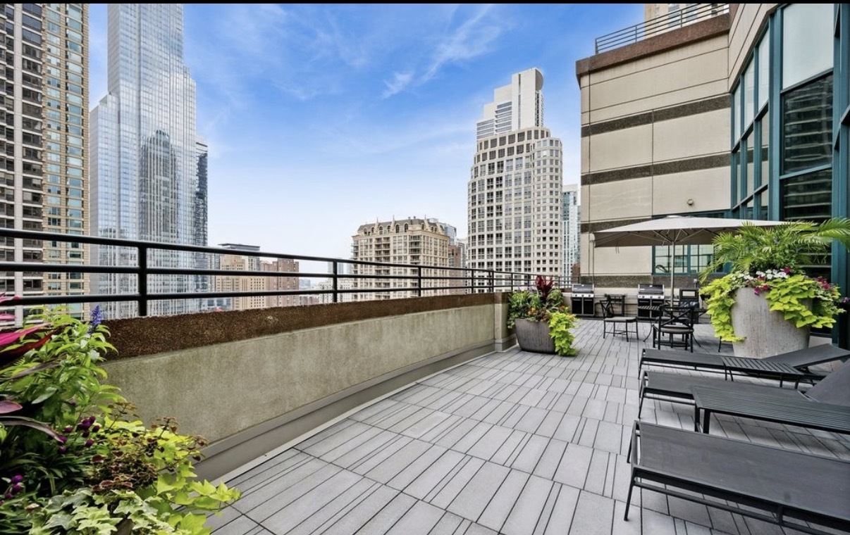 100 E Huron Street Unit: 3504