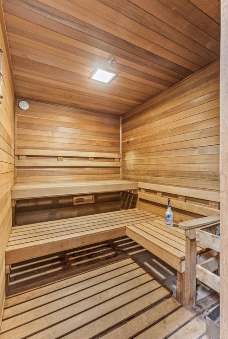 100 E Huron Street Unit: 3504