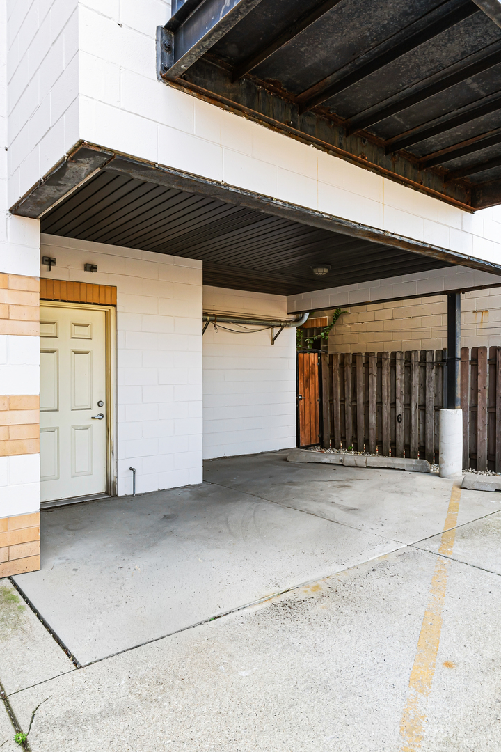 2235 N Lister Avenue Unit: 102