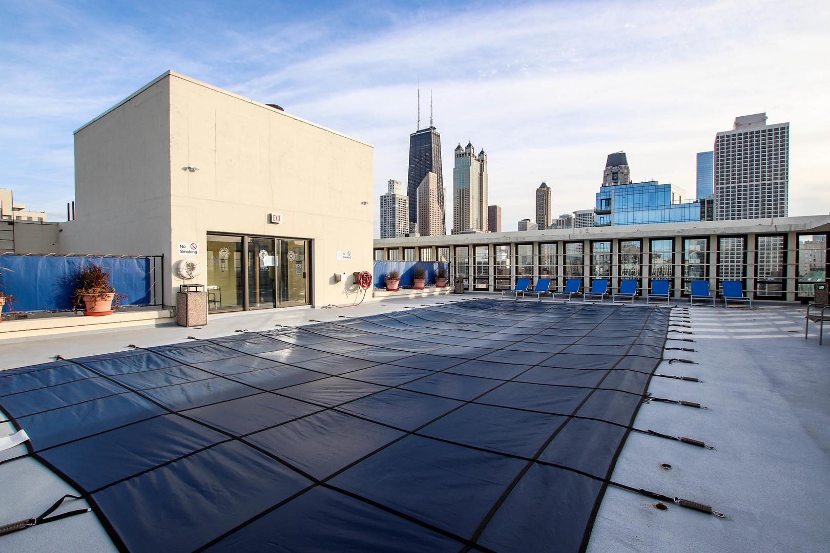 1 E Scott Street Unit: 1406