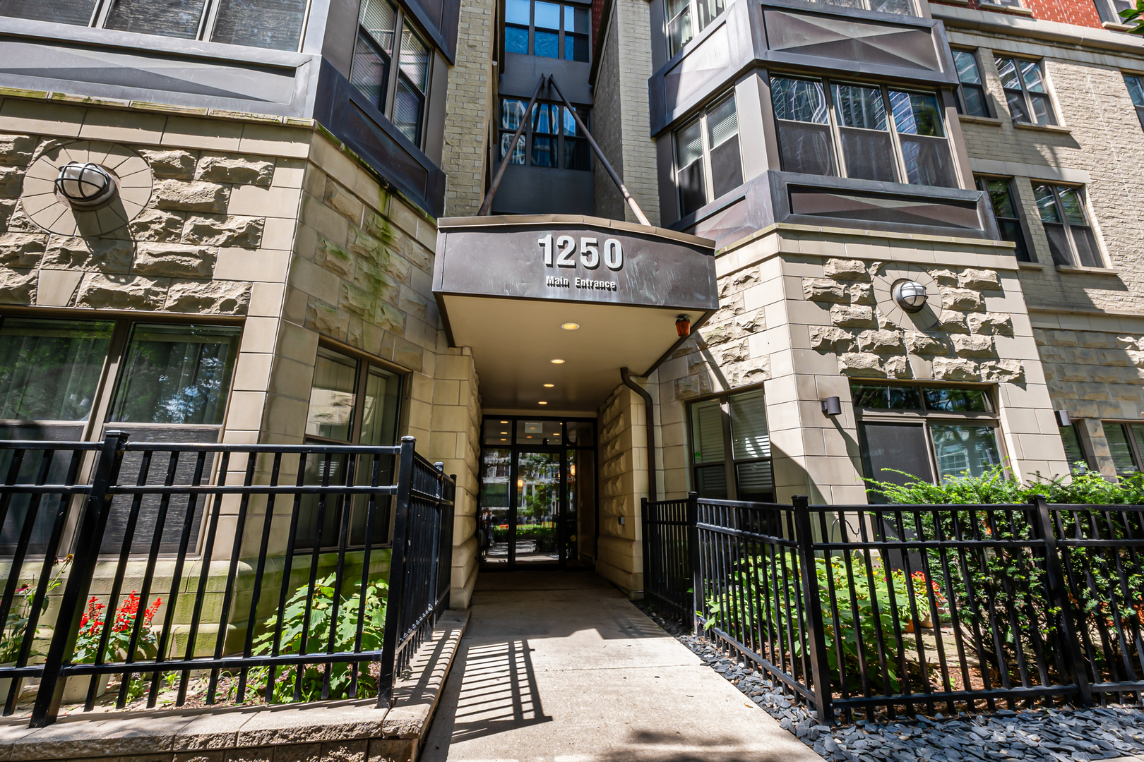 1250 S Indiana Avenue Unit: 307