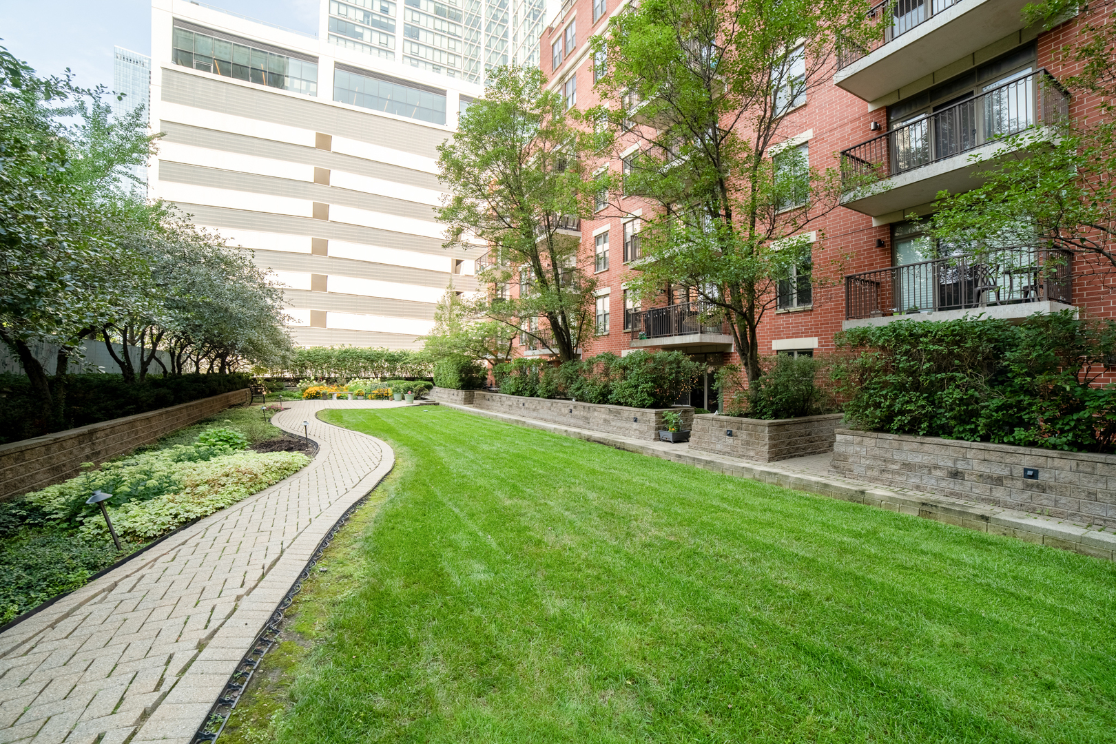 1250 S Indiana Avenue Unit: 307