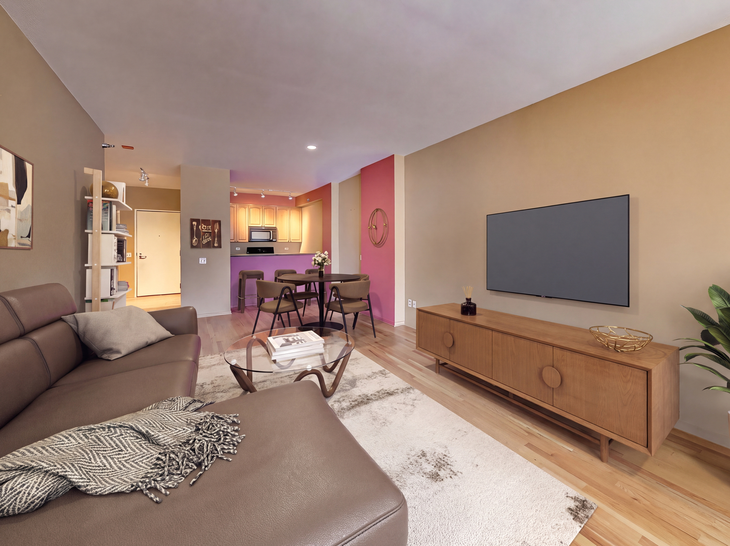 330 N Jefferson St #1403