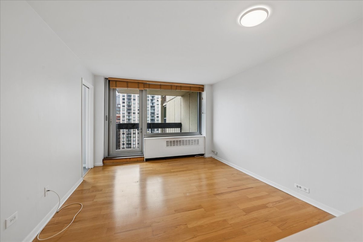 1255 N Sandburg Terrace Unit: 1508