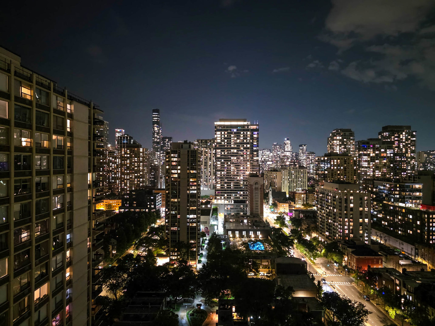 1360 N Sandburg Terrace Unit: 2603C