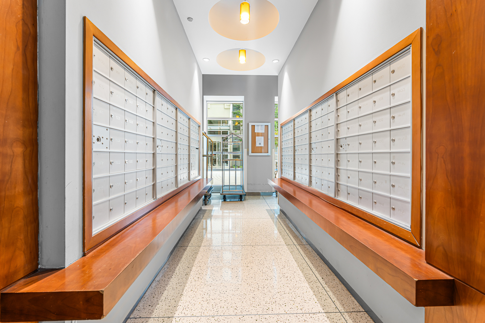700 N Larrabee Street Unit: 1105