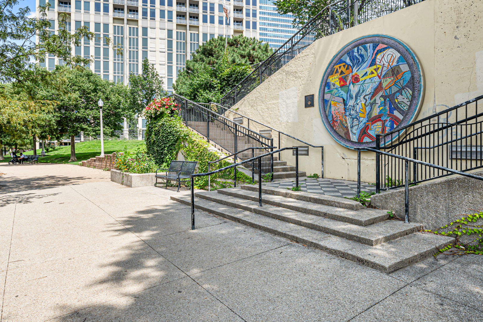 700 N Larrabee Street Unit: 1105