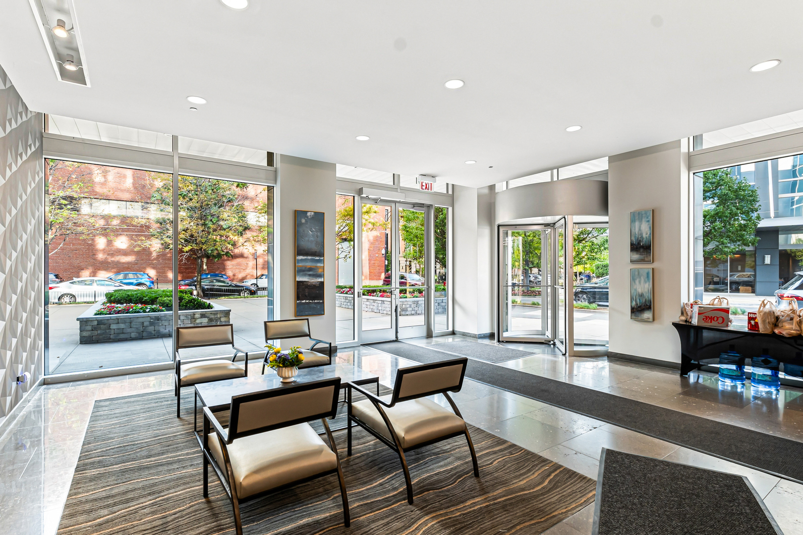 1901 S Calumet Avenue Unit: 2105