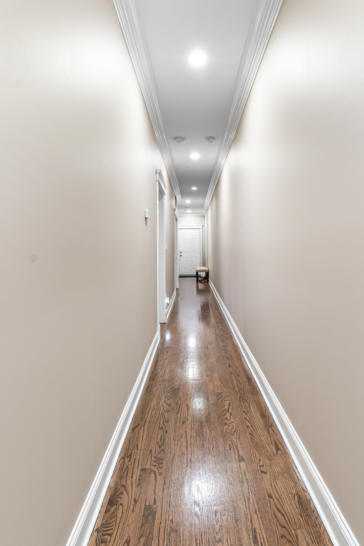2248 W FOSTER Avenue Unit: 3
