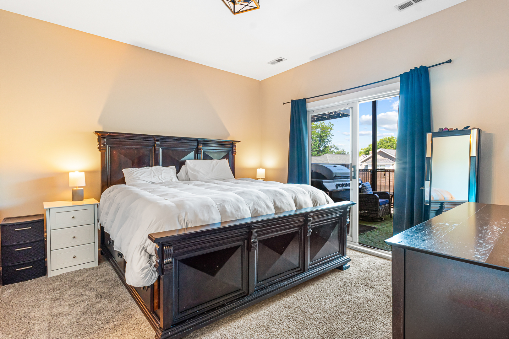 2248 W FOSTER Avenue Unit: 3