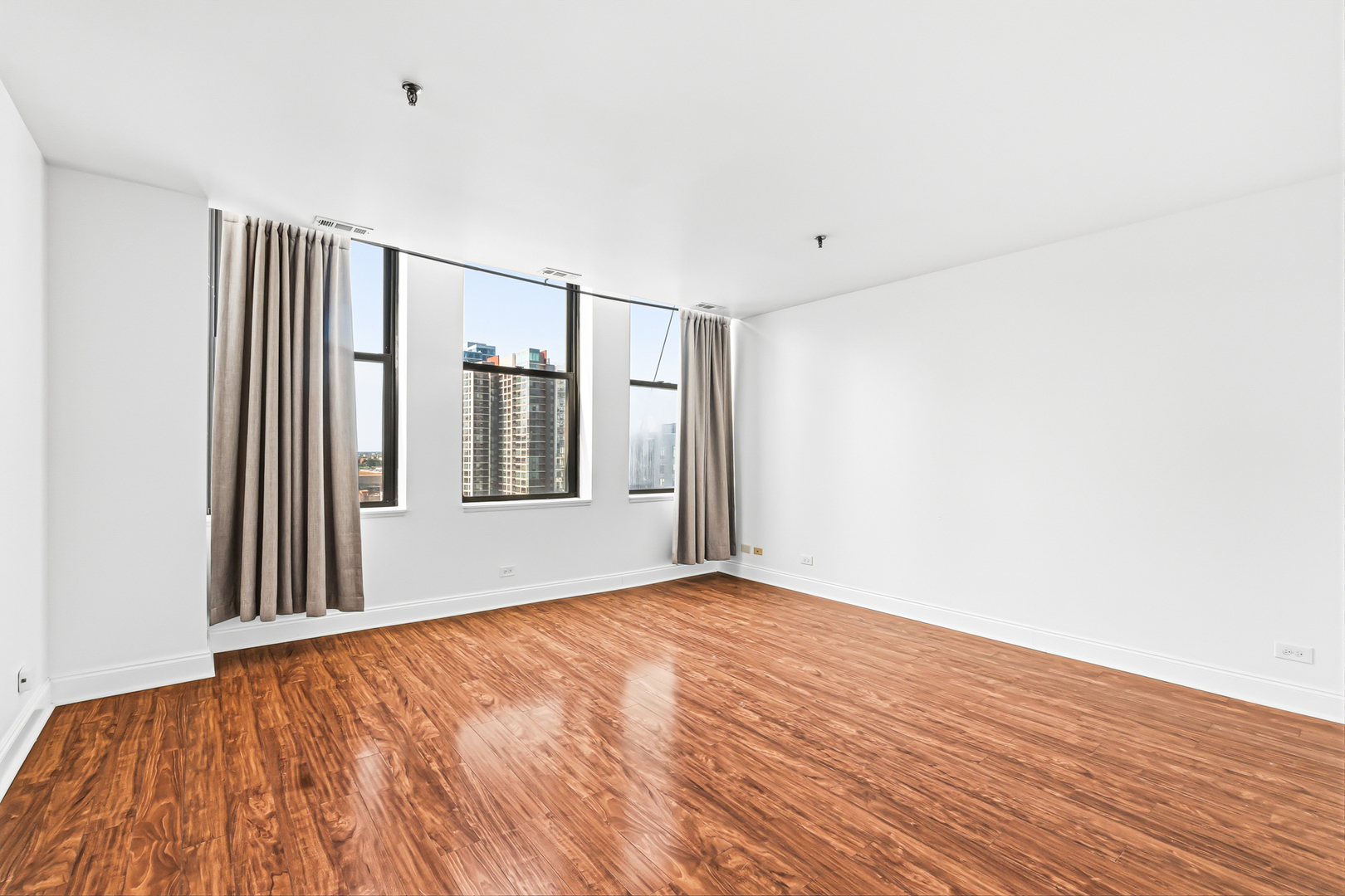 780 S Federal Street Unit: 1009