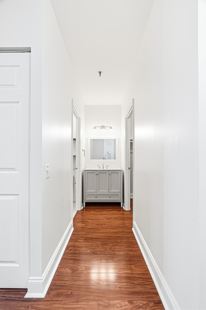 780 S Federal Street Unit: 1009