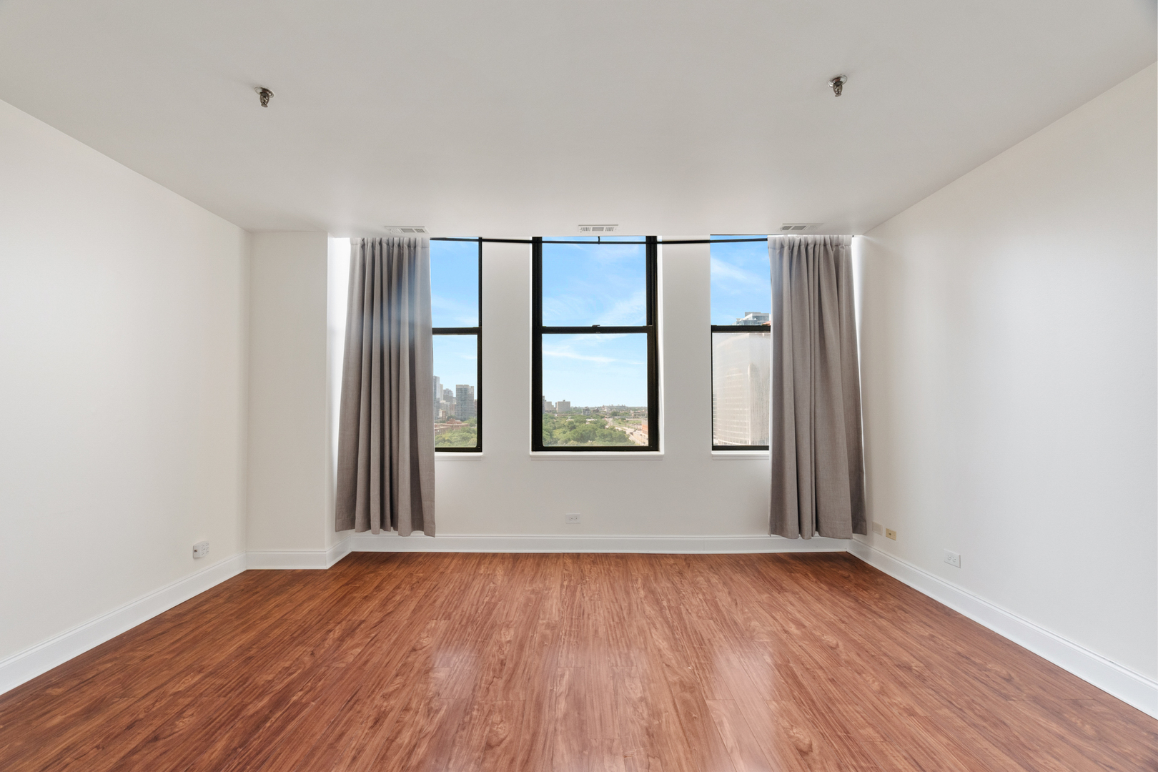 780 S Federal Street Unit: 1009