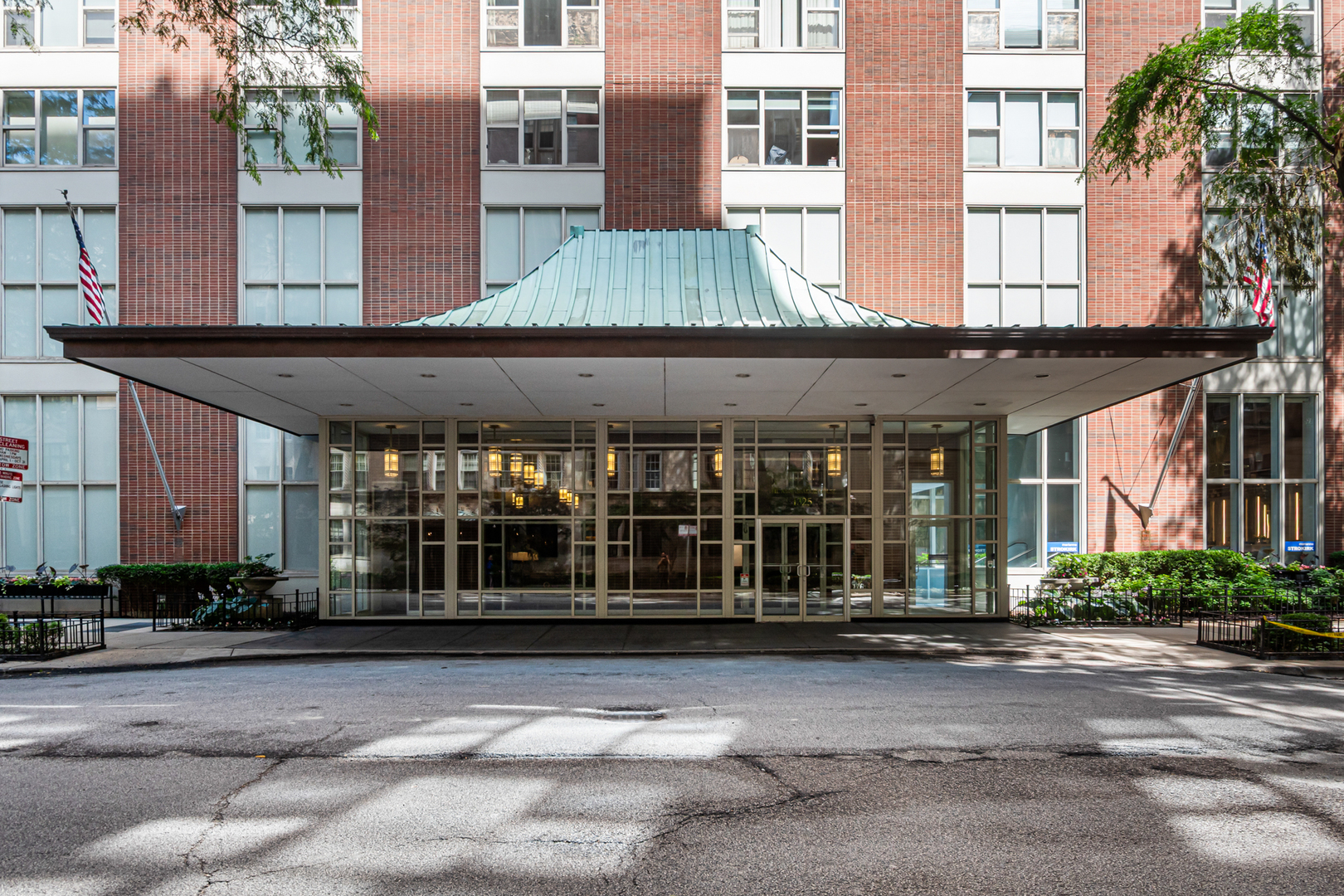 1325 N State Parkway Unit: 6D
