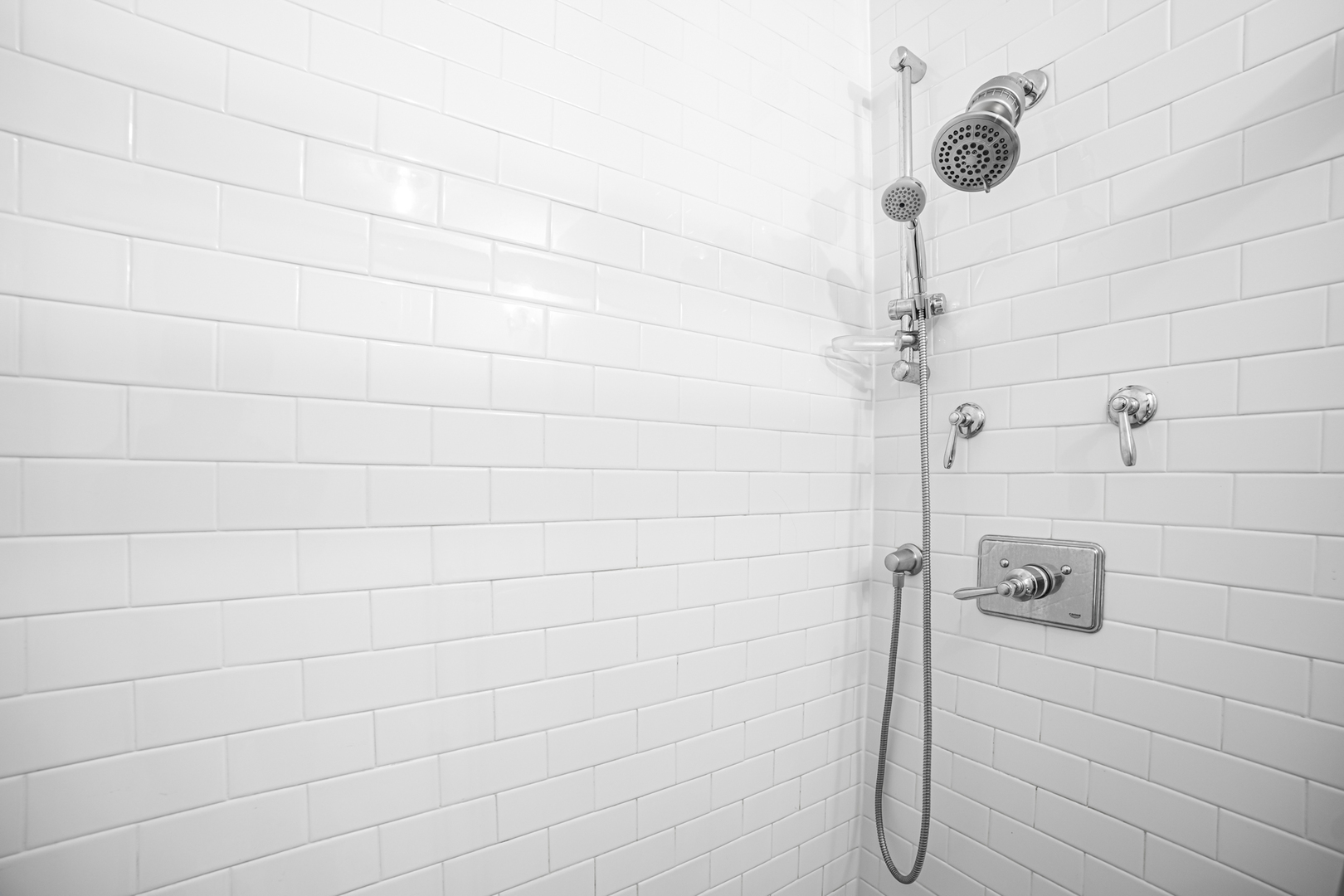 1325 N State Parkway Unit: 6D