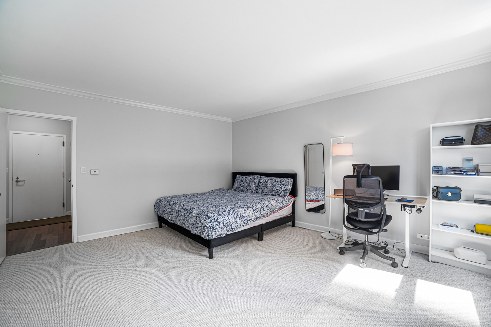 1325 N State Parkway Unit: 6D