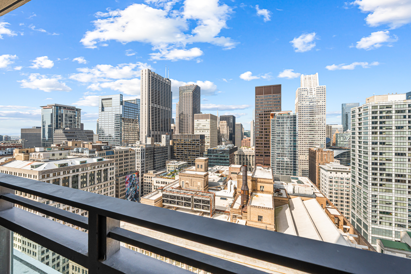 130 N Garland Court Unit: 3102