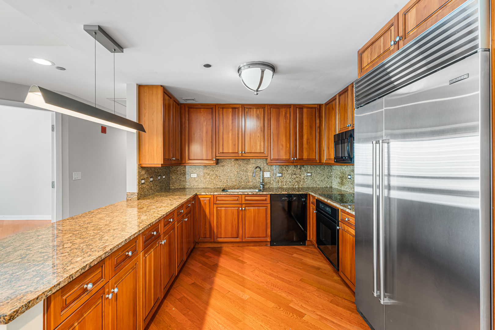 130 N Garland Court Unit: 3102