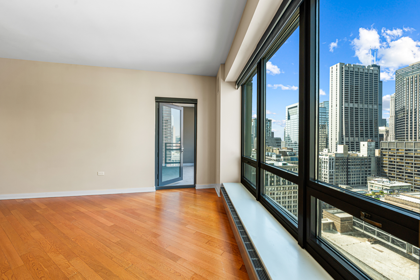 130 N Garland Court Unit: 3102