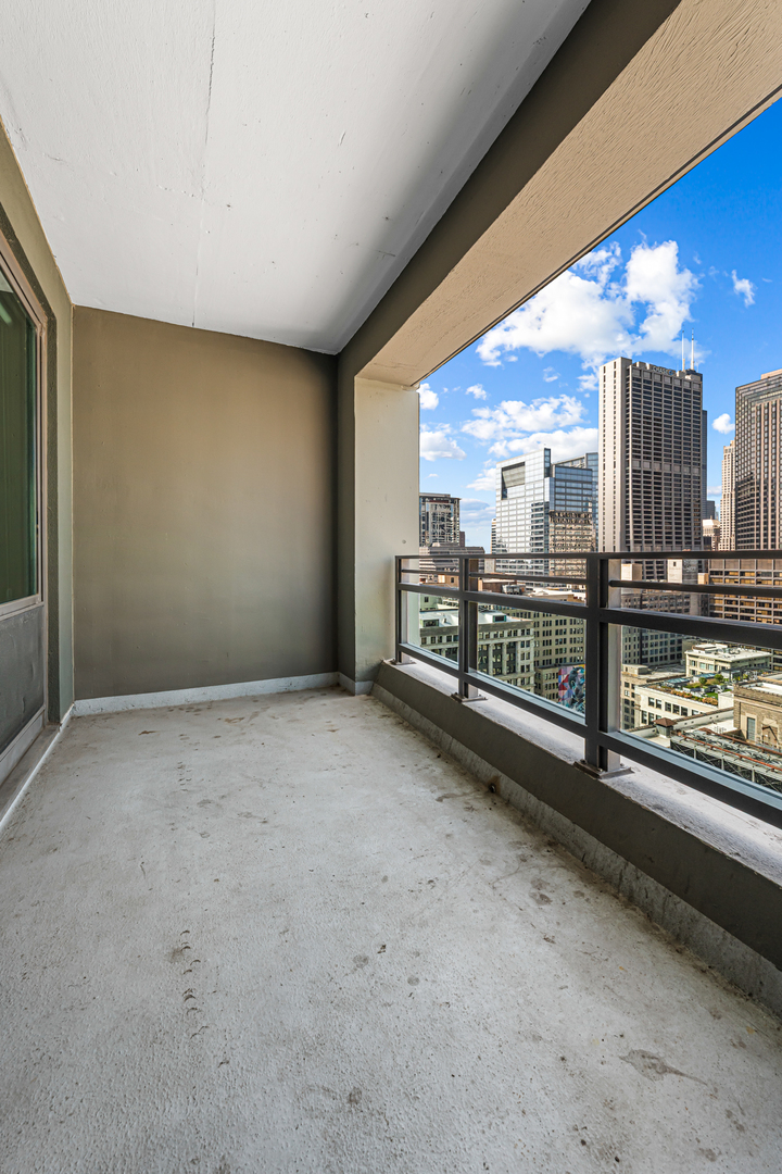 130 N Garland Court Unit: 3102