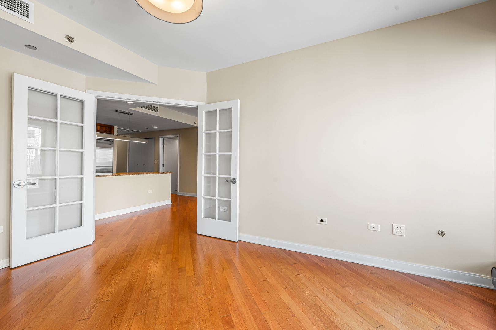 130 N Garland Court Unit: 3102