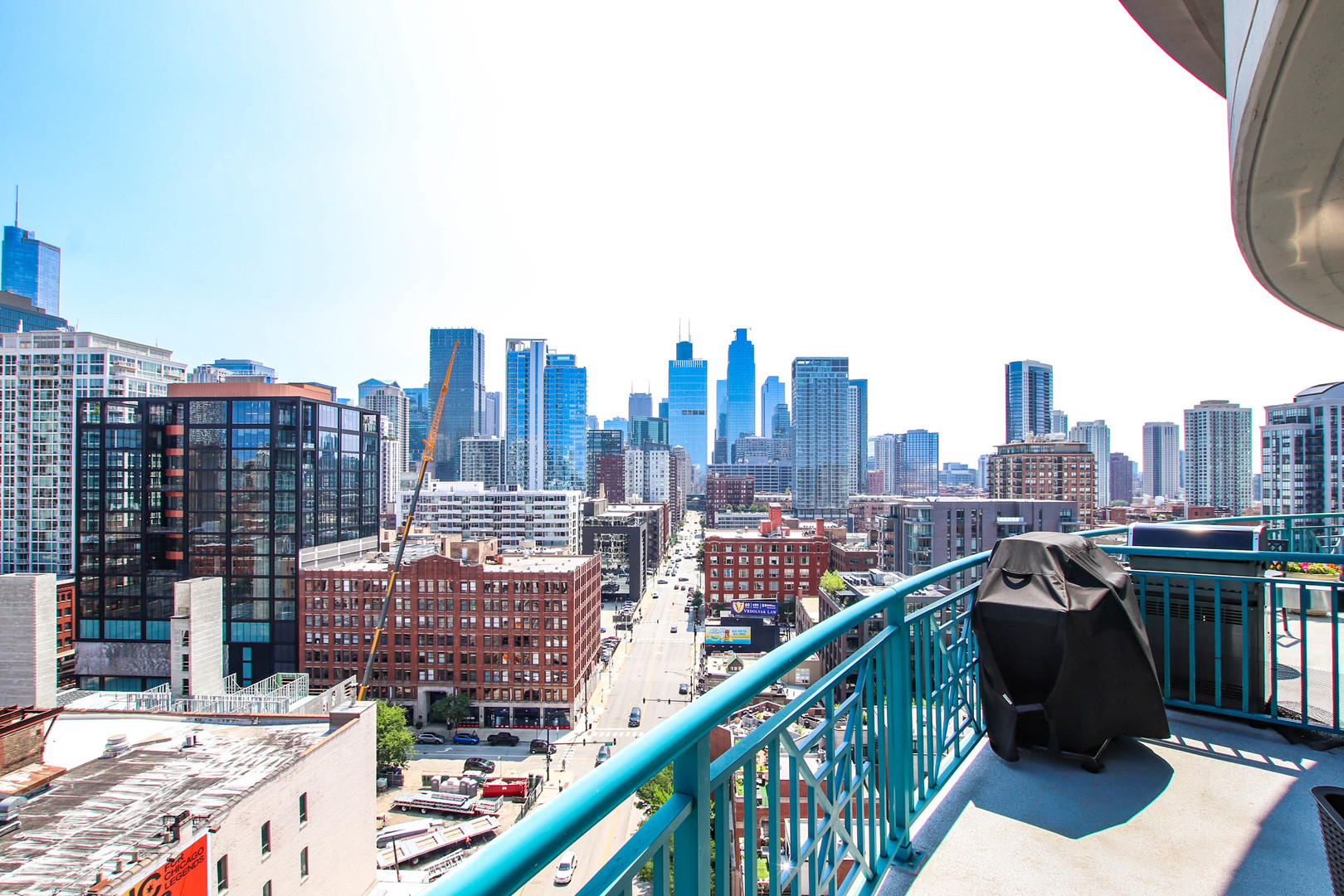 340 W Superior Street Unit: 1604