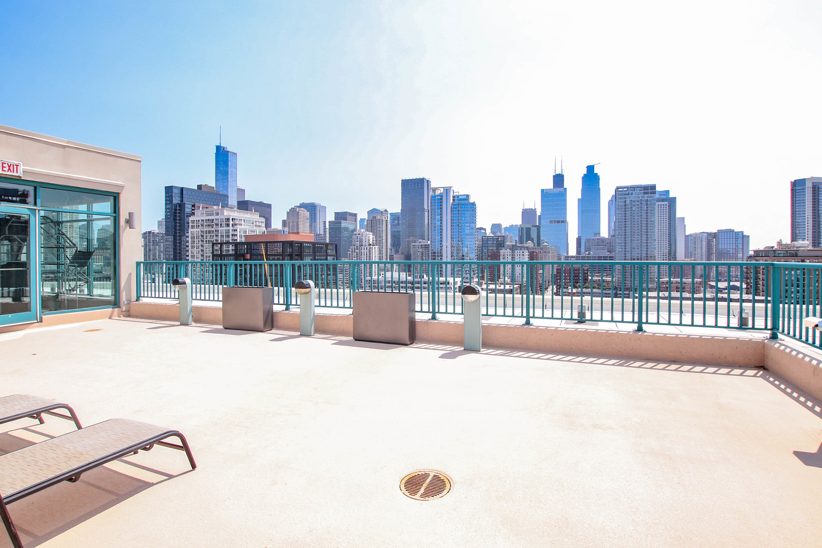 340 W Superior Street Unit: 1604