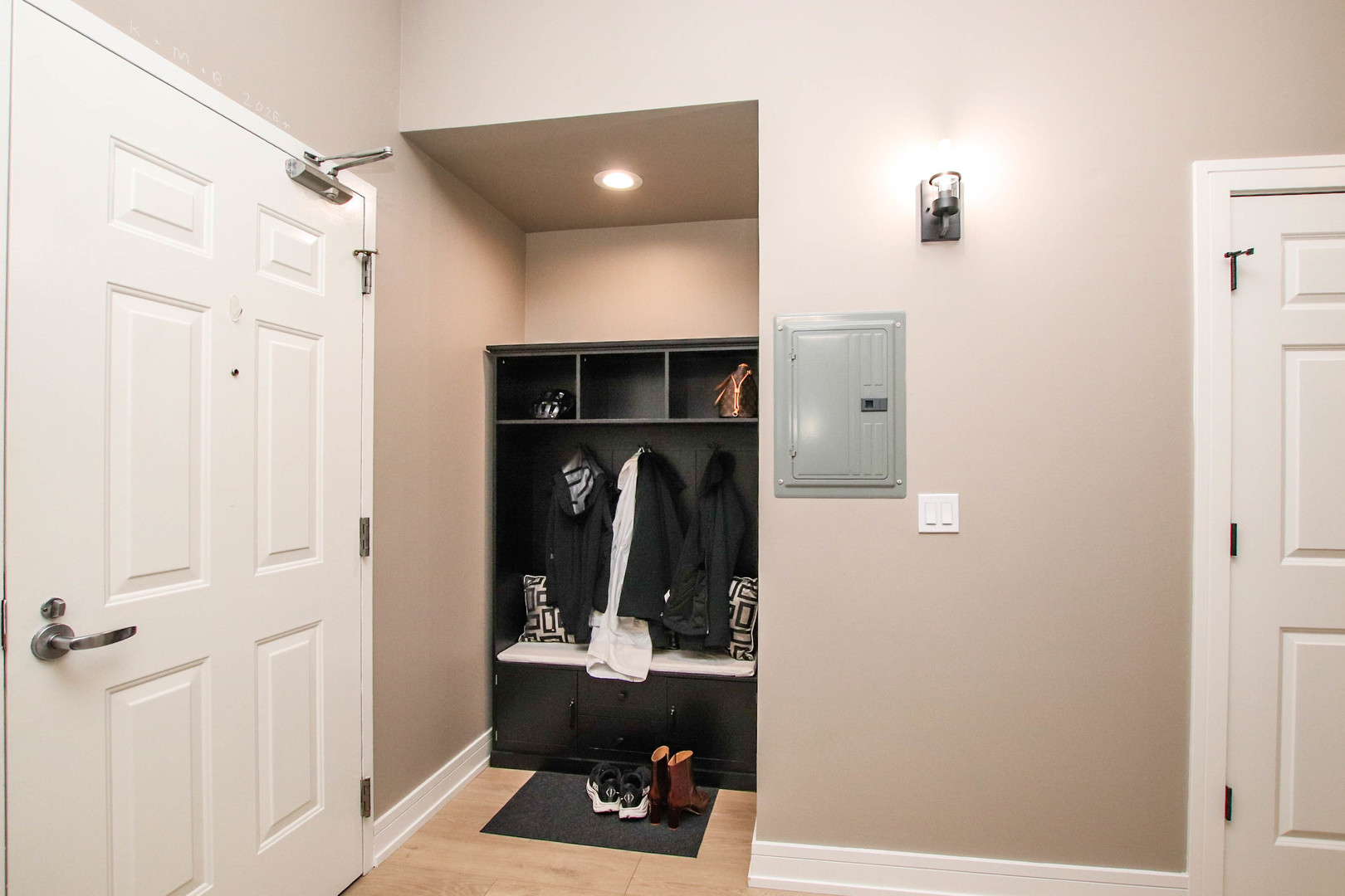 340 W Superior Street Unit: 1604