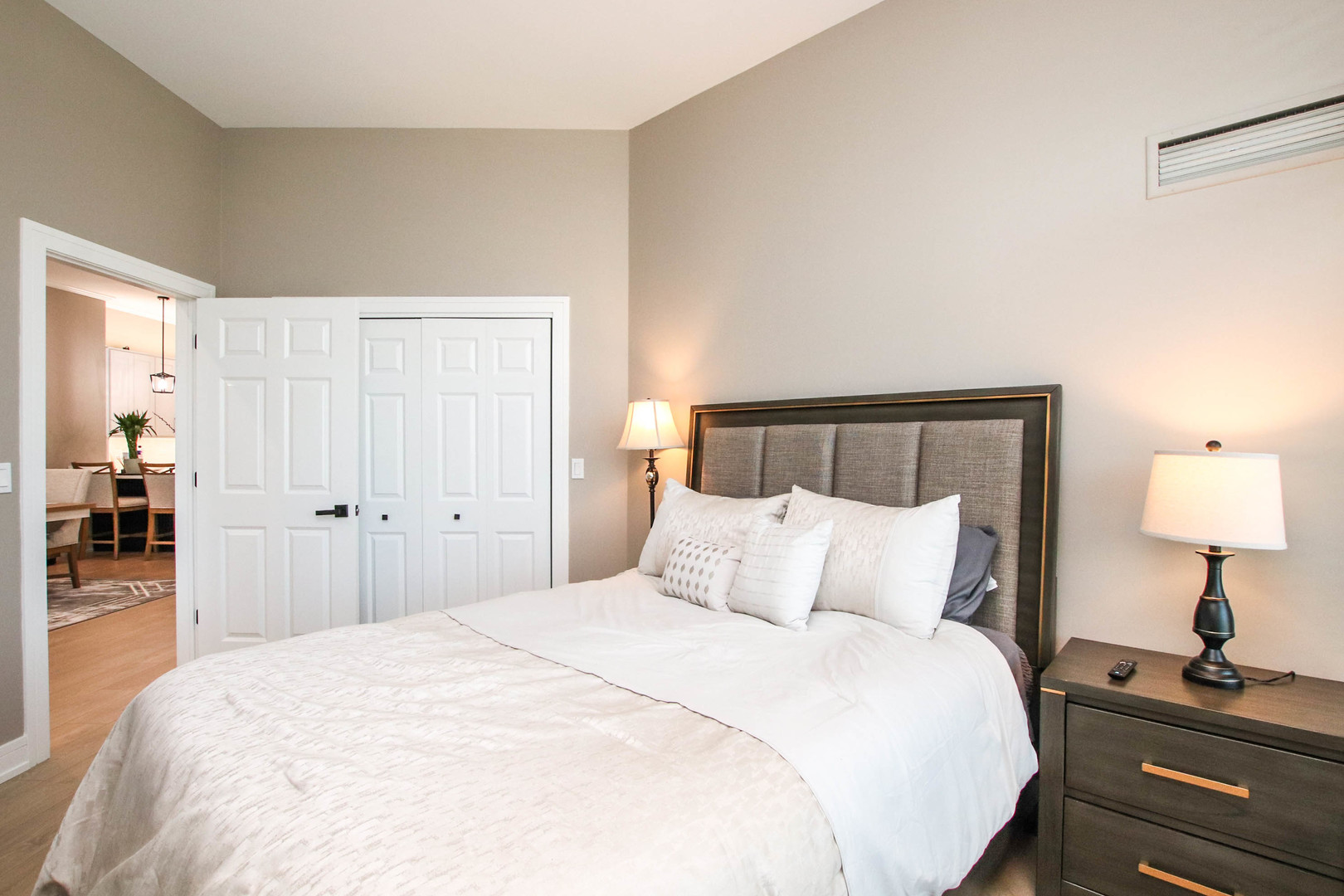 340 W Superior Street Unit: 1604