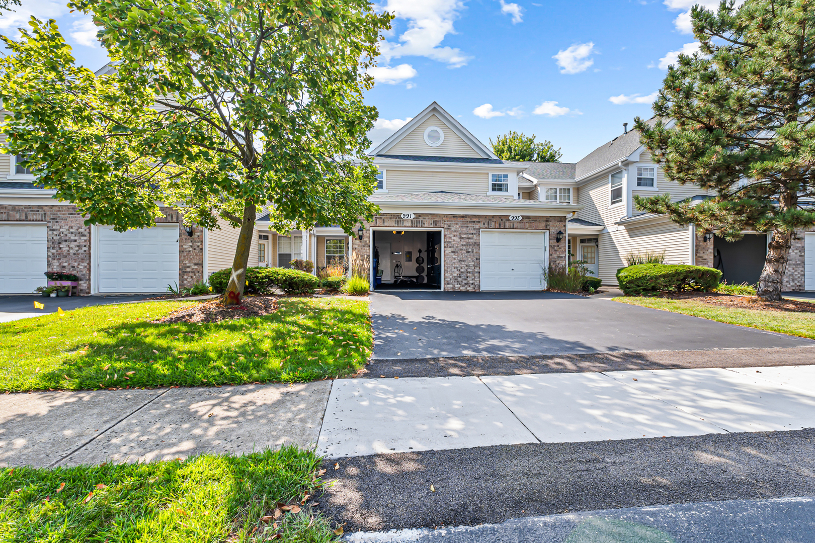 991 Sheridan Circle