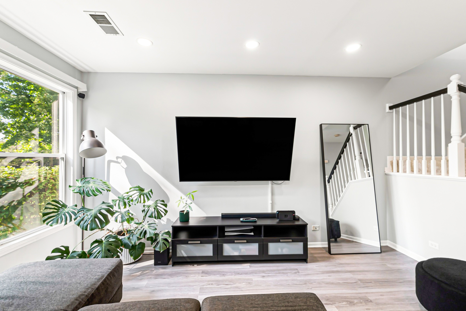 991 Sheridan Circle