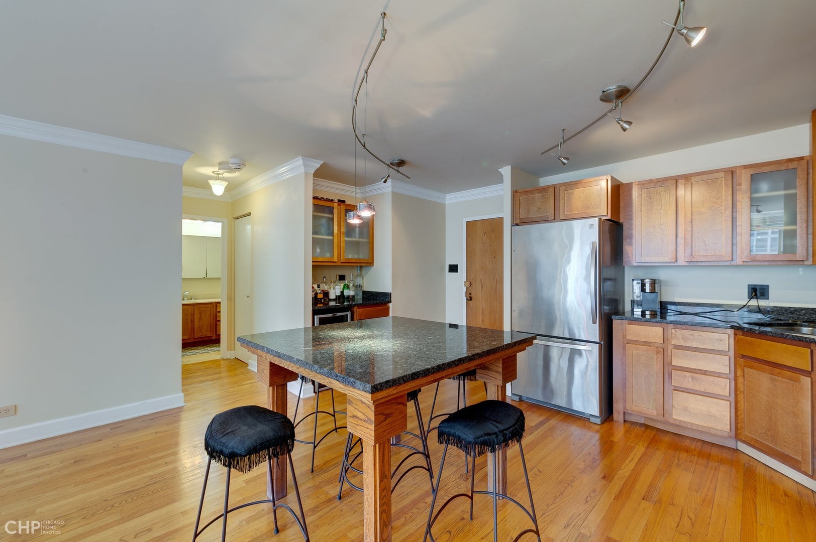211 E Ohio Street Unit: 1410