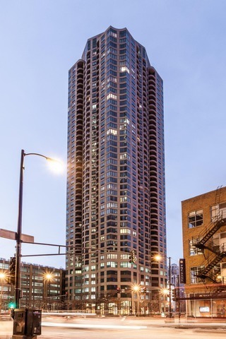 400 N LaSalle Drive Unit: 4008