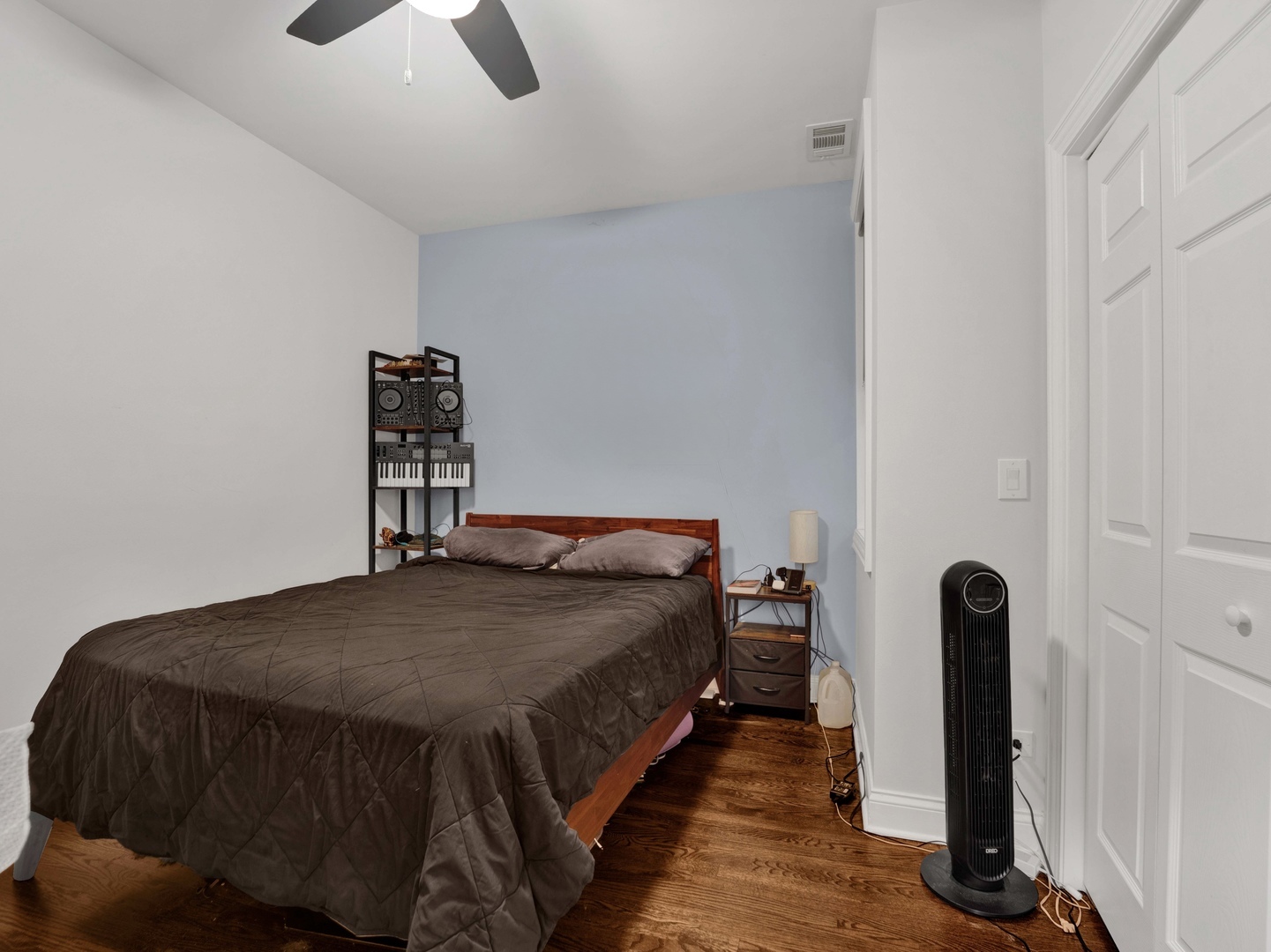 409 W North Avenue Unit: 2E