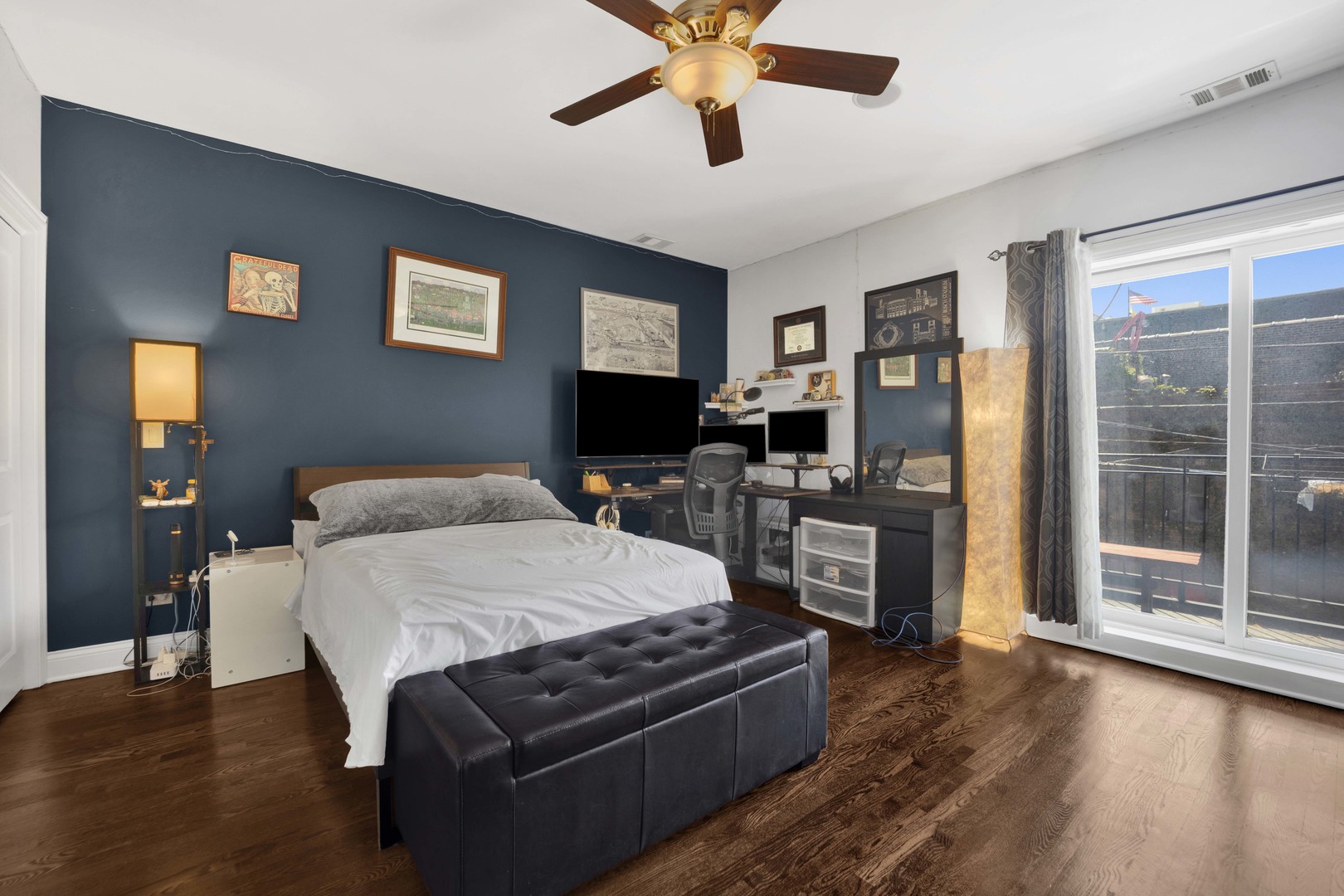409 W North Avenue Unit: 2E