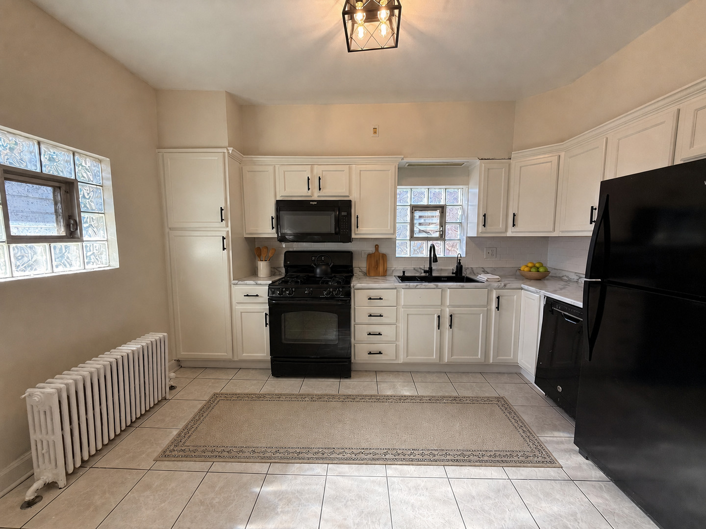 1029 N Harlem Avenue Unit: 2
