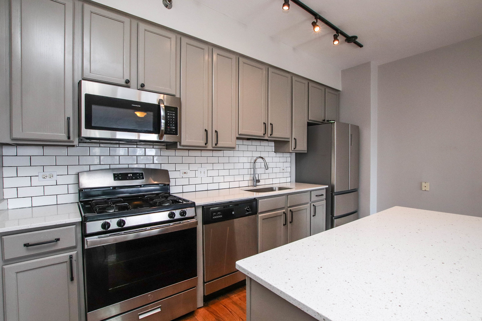 41 E 8th Street Unit: 1403