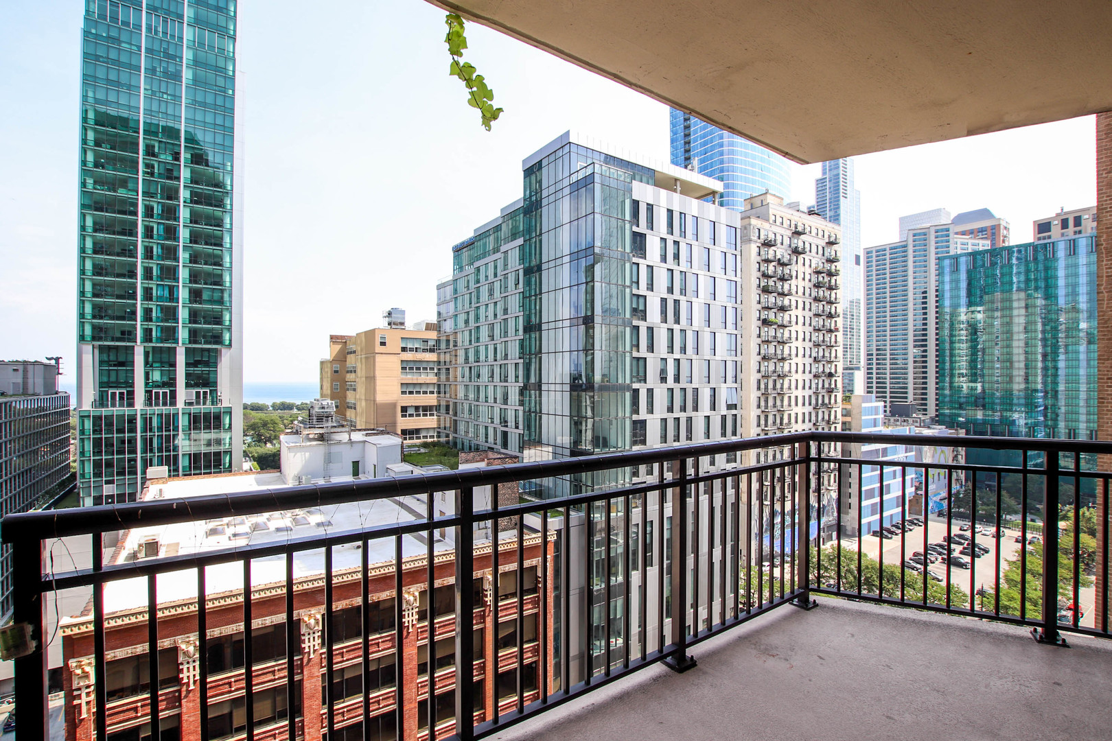 41 E 8th Street Unit: 1403