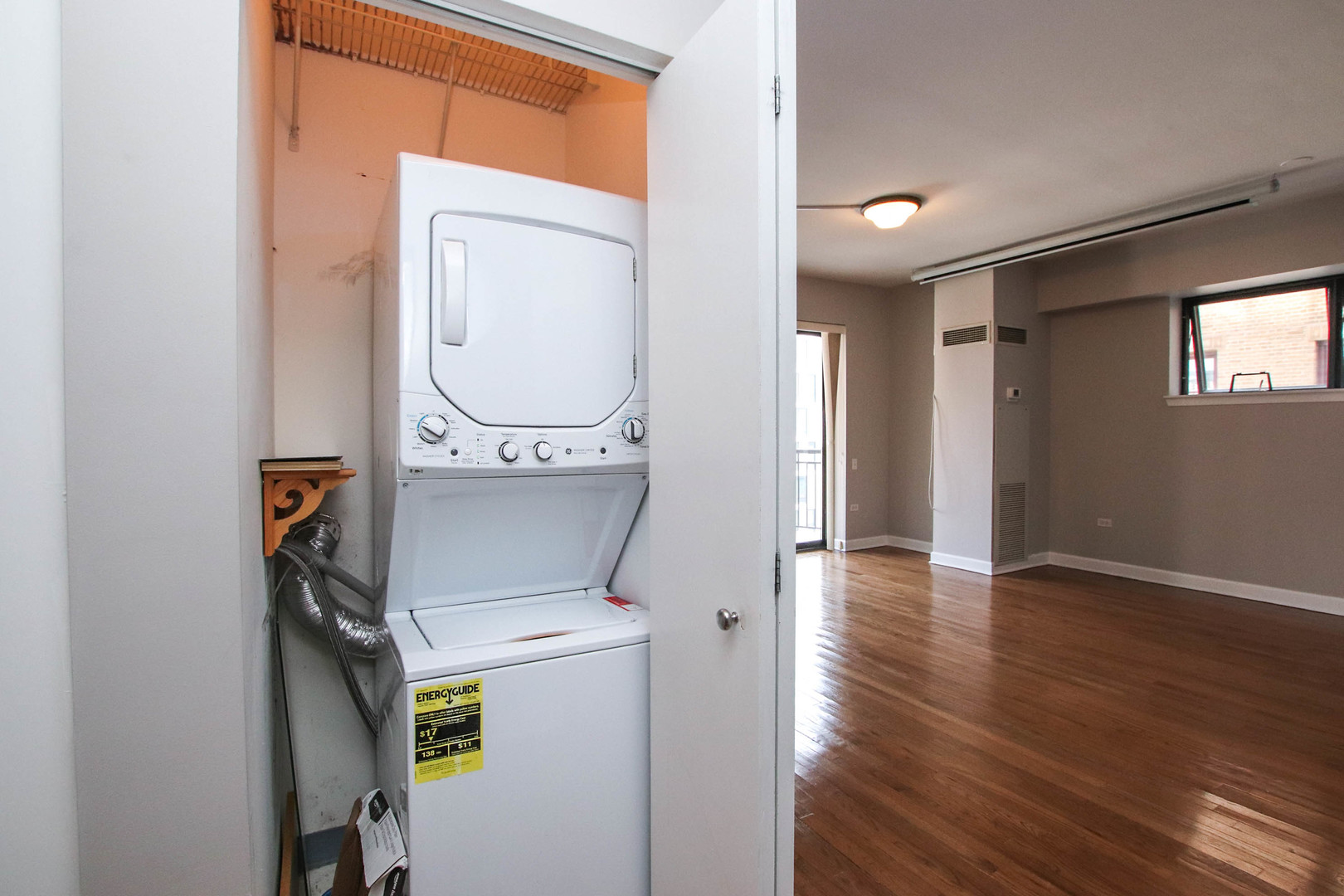41 E 8th Street Unit: 1403