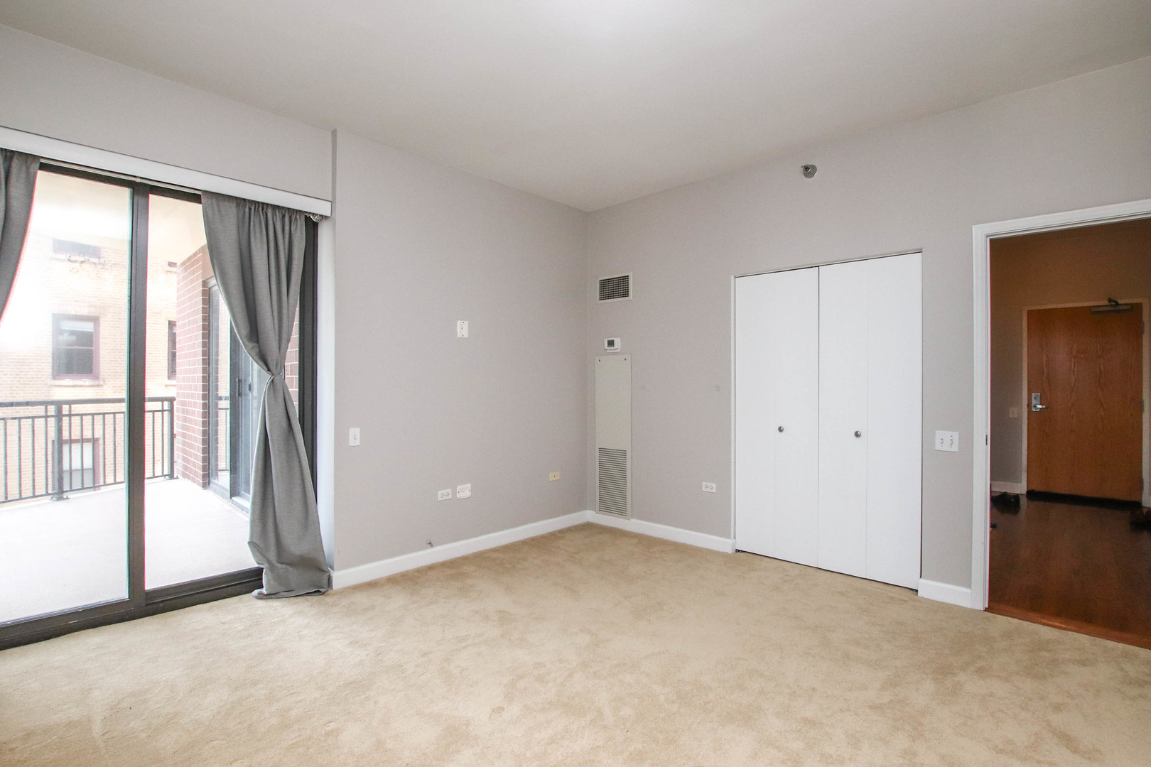 41 E 8th Street Unit: 1403