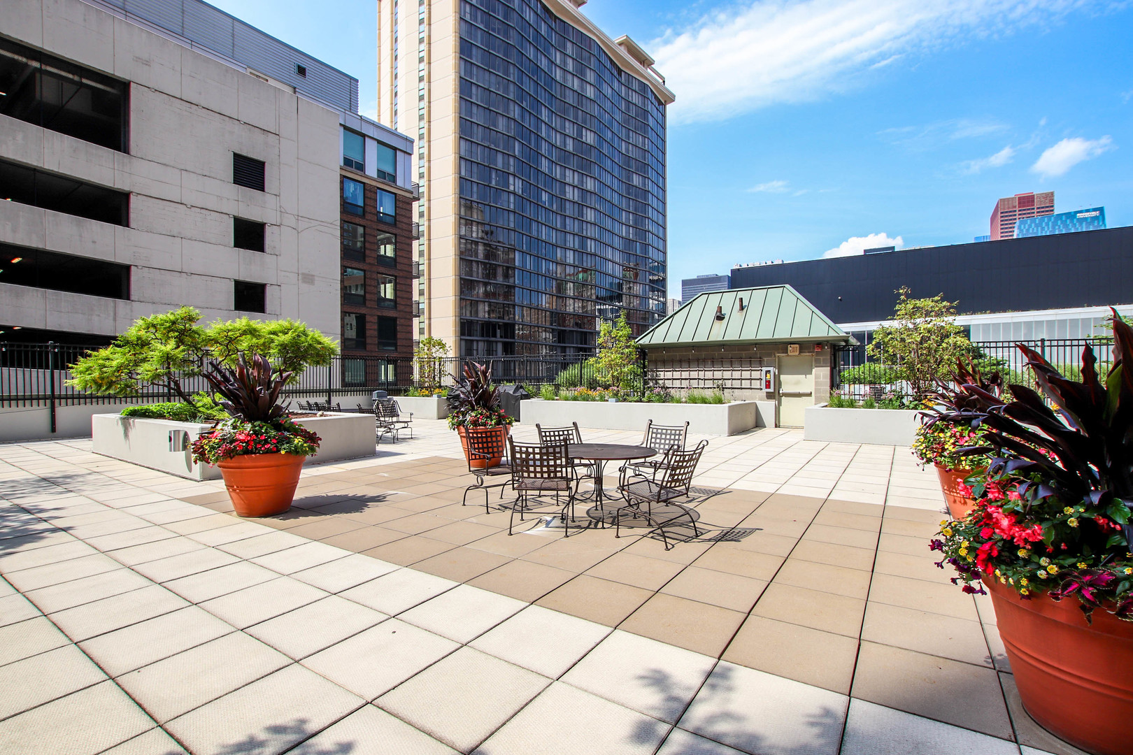 41 E 8th Street Unit: 1403