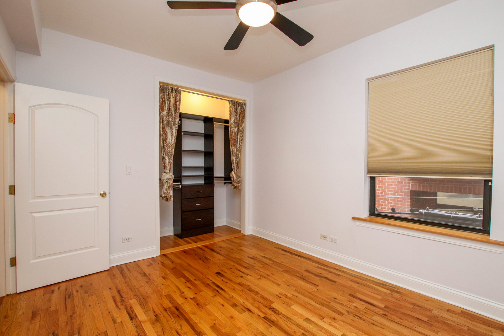 4014 N Spaulding Avenue Unit: 2